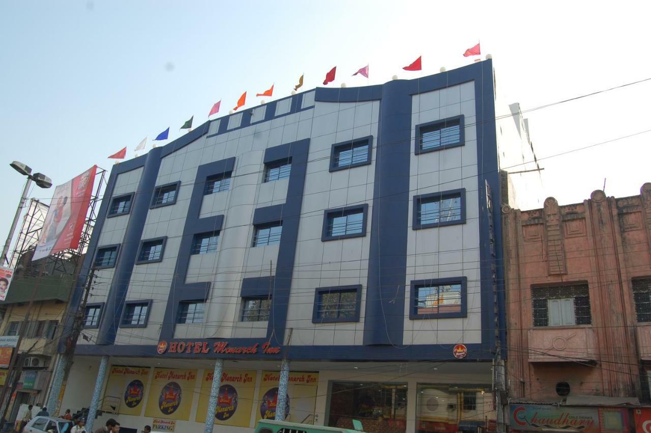 Hotel Monarch Inn Lucknow Buitenkant foto